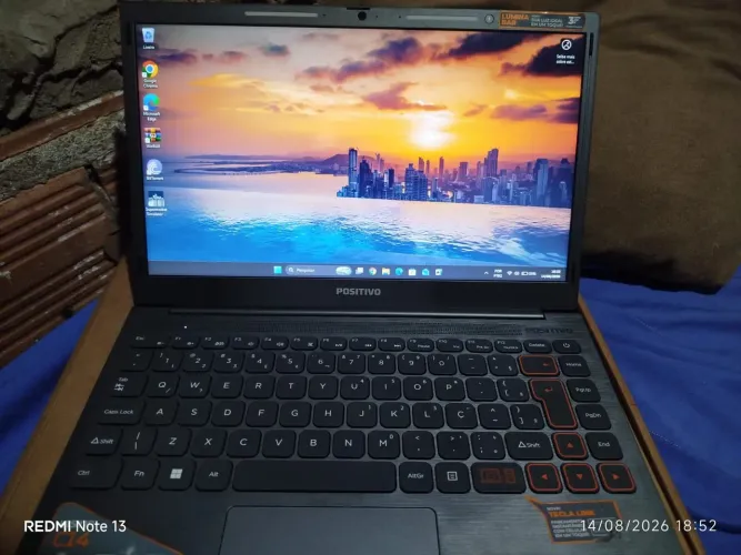 Notebook Positivo Vision C14 - Excelente Estado na Caixa