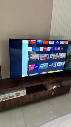 Tv Smart Samsung Crystal UHD CU7700 (Defeito na Tela)
