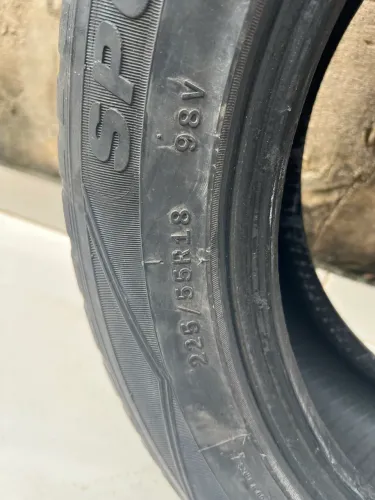 Pneu 225 /55/R18