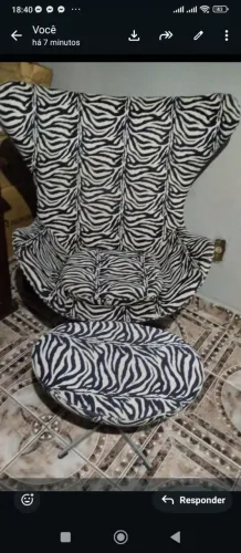 Poltrona giratória egg linda 