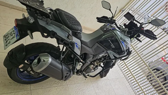 Suzuki vstrom 1050 sem detalhes