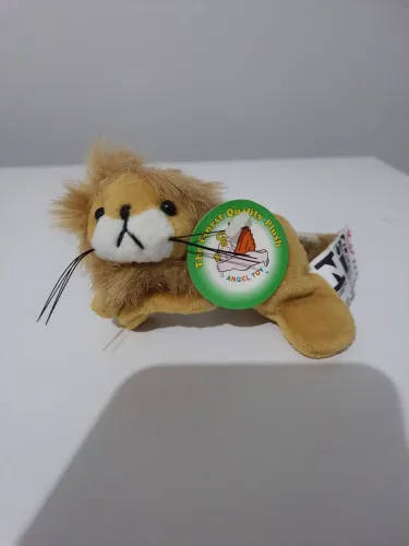 Imã de geladeira em pelúcia