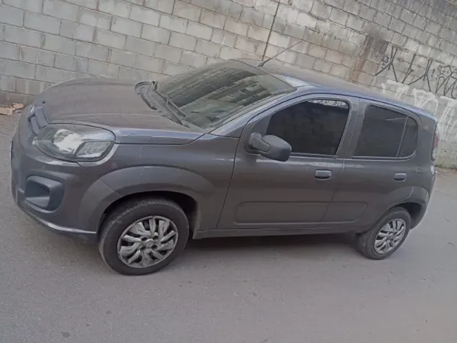 Fiat Uno Attractive 1.0 EVO Fire Flex 8V 5P 2020