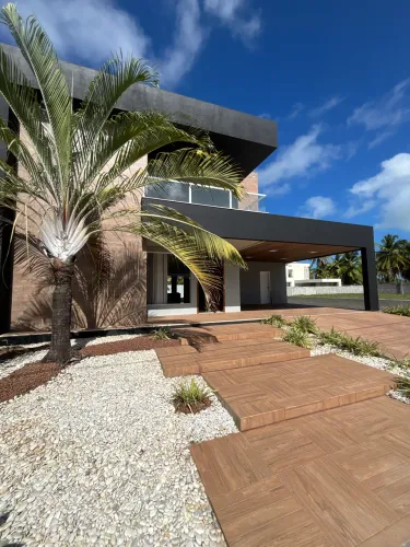 Excelente casa 4/4, vista para o mar. Piscina e amplo Gourmet - Maikai Residencial 