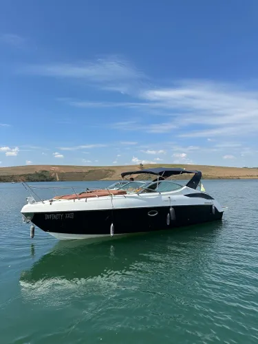 Lancha Phantom 290