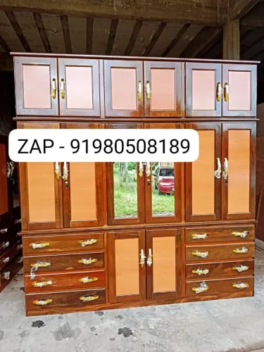Roupeiro casal 6 portas madeira Ypê NOVO!