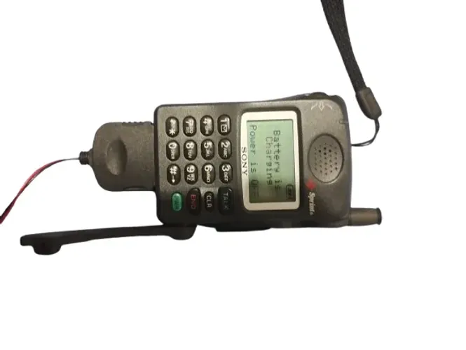 Celular sony ericsson cmz100 antigo