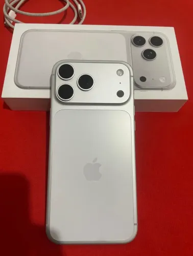 iPhone 17 Pro Max 256GB