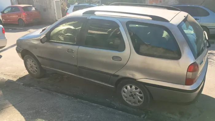 Fiat Palio Weekend Stile 1.6 MPI 16V 4P 2000