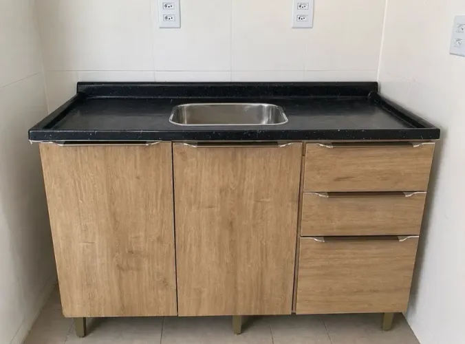 Balcão de pia com Cuba em Inox