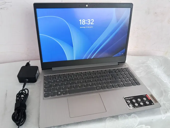 Notebook IdeaPad 3i Ultra Slim aceito cartão faço entrega
