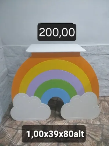 Mesa para bolo de festa infantil 