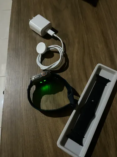 ? Apple Watch Ultra 49 mm GPS + Cellular - Original