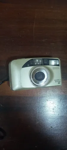 Máquina fotográfica ya