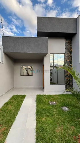 Casa à venda em Londrina, Santa Rita 1, com 2 quartos, com 80 m²