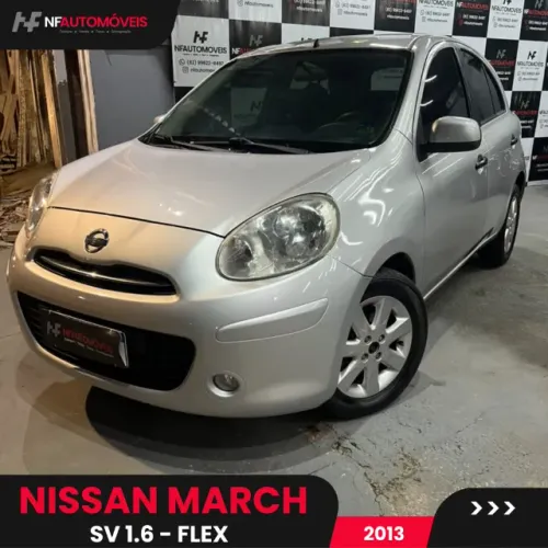 Nissan March SV 1.6 16V Flex Fuel 2013