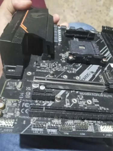 Placa mãe auros elite b550