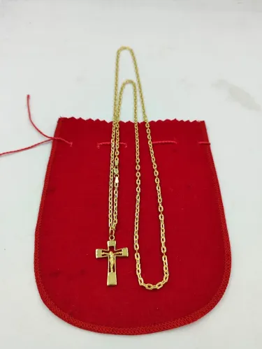 Corrente com pingente cruz ouro 18k/750