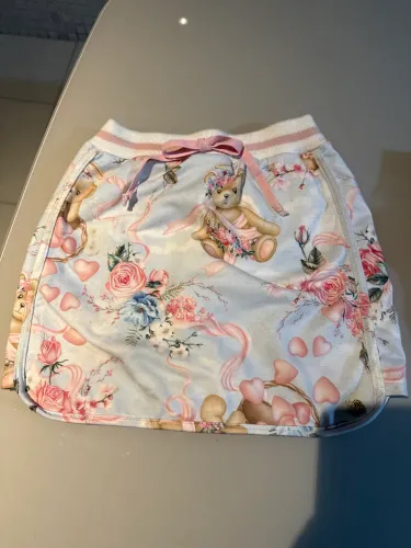 Saia Petit Cherie - Tamanho 6