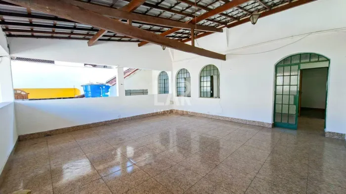 Casa para aluguel, 4 quartos, 2 vagas, Cachoeirinha - Belo Horizonte/MG
