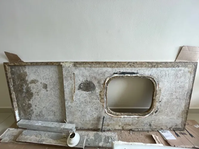 Vende-se bancada de cozinha com área seca e molhada