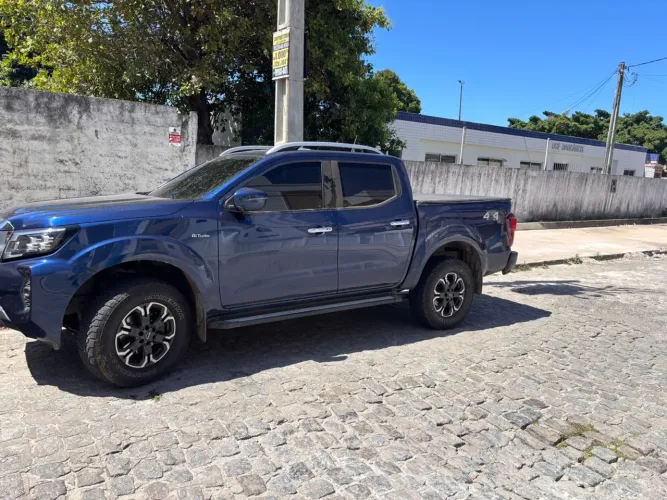 Nissan Frontier XE CD 4X4 2.3 Bi-TB Diesel Aut. 2024