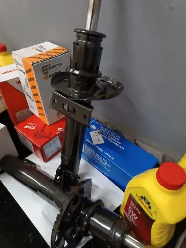"" "Super Promoção Mês!!  Amortecedor dianteiro Saveiro G5 - Valor 85,00 (cada)