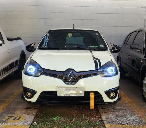 Renault Clio Rn/alize/expr./1.0 Hi-power 16V 5P 2013