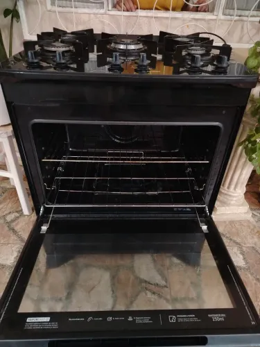 Vendo fogão Electrolux 5 bocas automático