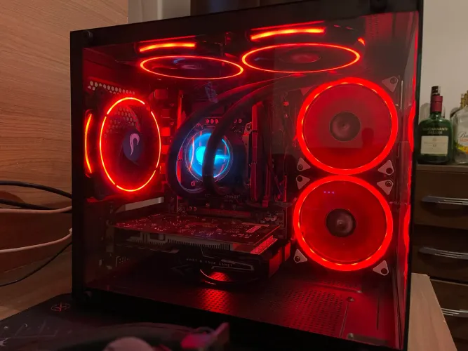 PC GAMER + MONITOR 75HZ