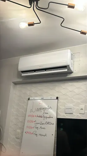 Ar condicionado Agratto 18 mil/btu - Seminovo