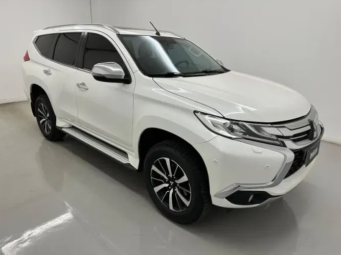 Mitsubishi Pajero Sport HPE 2.4 4X4 Diesel Aut. 2020
