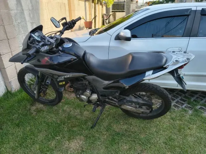 VENDO XRE 300CC