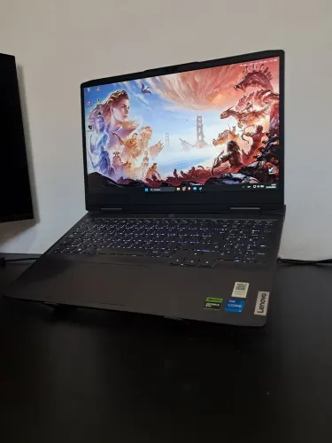 Notebook Gamer RTX 4060 LENOVO LOQ