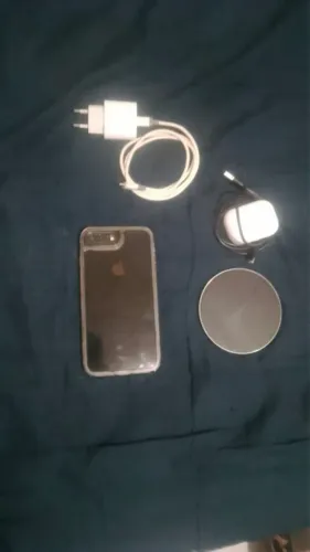  iPhone 8 plus preto 64 GB funcionado 100%