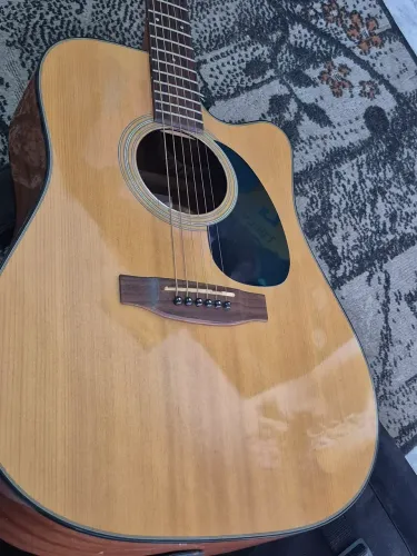 Violão Folk Takamine