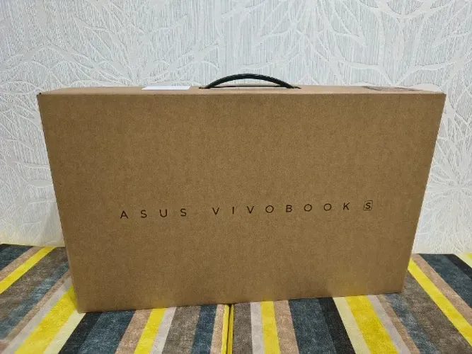 Notebook Asus Vivobook S14 | Ultra 7 | 16GB RAM | Arc 140V | Tela OLED ( Lacrado)