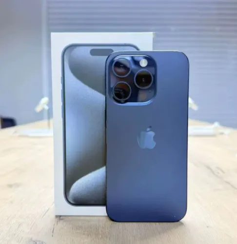 iPhone 15 Pro azul 128 GB 6 meses de garantia