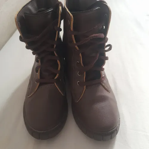 Bota infantil