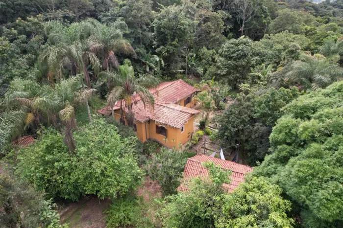 Fazendinha à Venda em Itatiaiuçu 30.000 M²