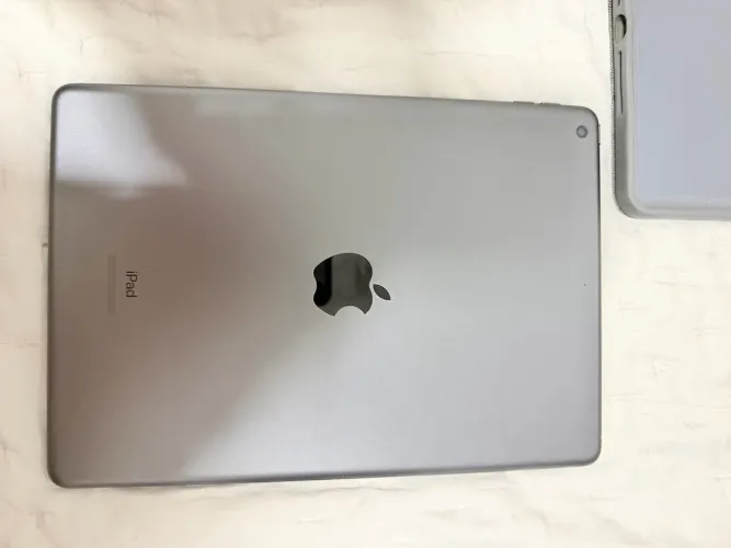 IPAD 8 32gb