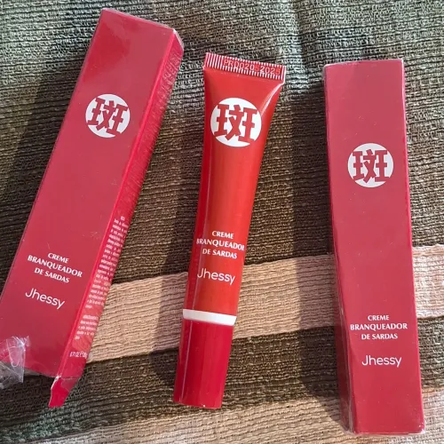 2 Creme Branqueador de Sardas Jhessy
