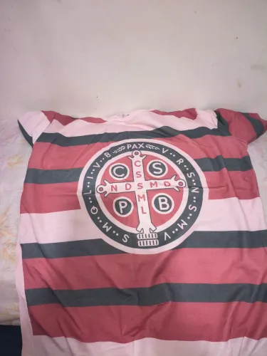 Blusas religiosas novas