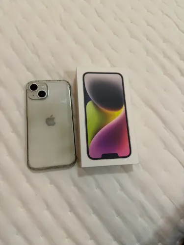 IPhone 14 muito conservado