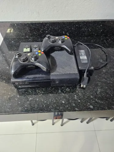 Xbox 360 super slim