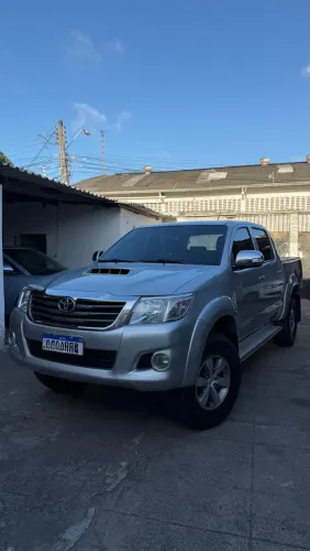 Toyota Hilux CD SRV D4-d 4X4 3.0 TDI Diesel AUT 2013