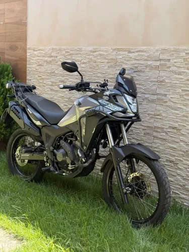 OPORTUNIDADE!! SAHARA 300 2025 STANDARD