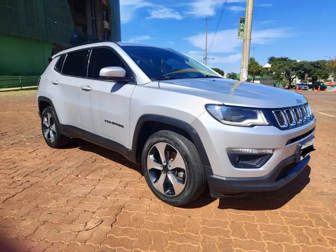 Jeep Compass Longitude 2.0 4X2 Flex 16V Aut. 2017