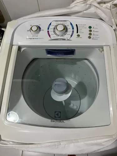 Máquina Electrolux 13kgs