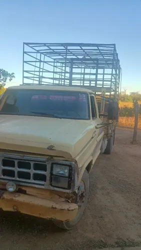 Ford F-4000 